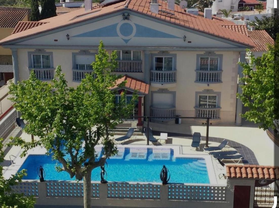 Hotel Portofino By Insidehome Empuriabrava Ngoại thất bức ảnh